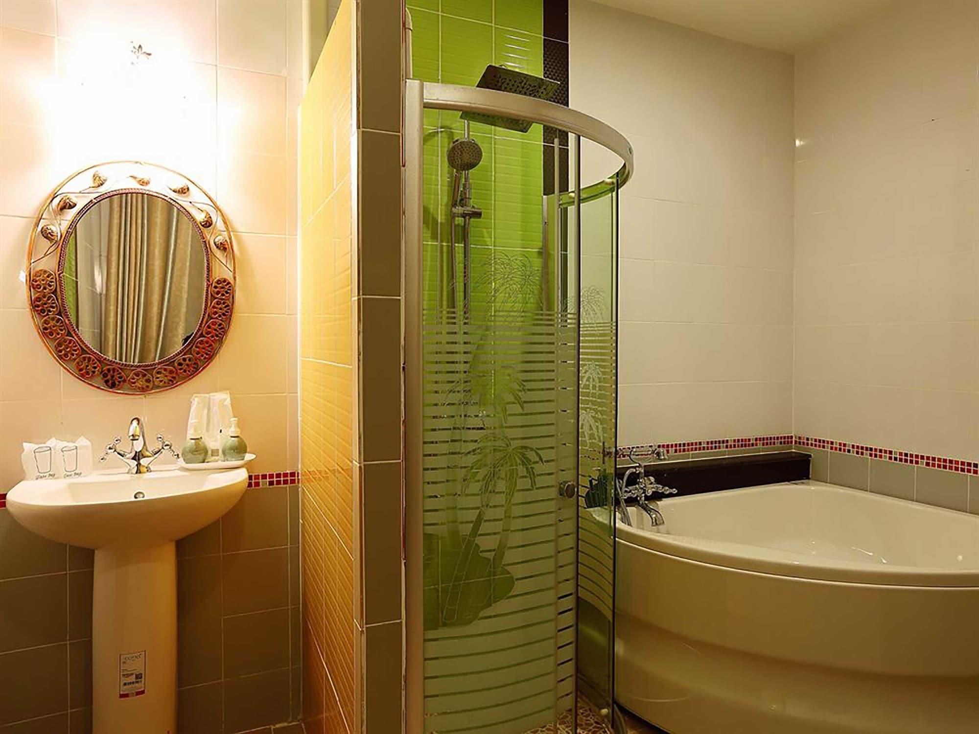 Khách sạn At - Sha Extra 4*