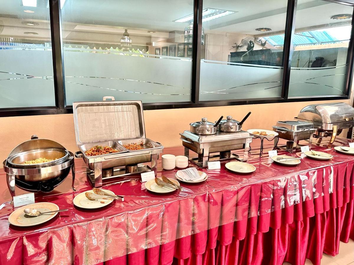 Khách sạn At - Sha Extra 4*